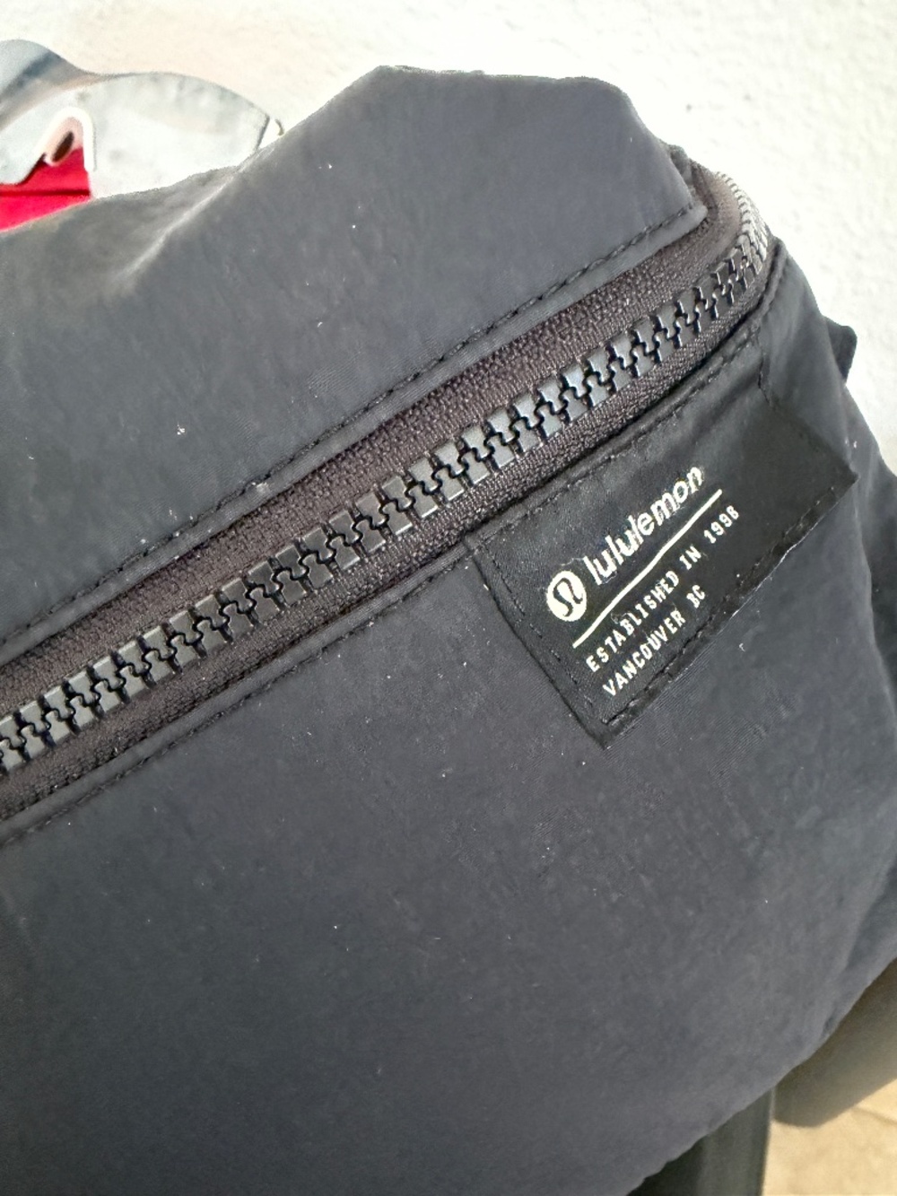 **Lululemon Black Crossbody Bag – Stylish & Functional!**